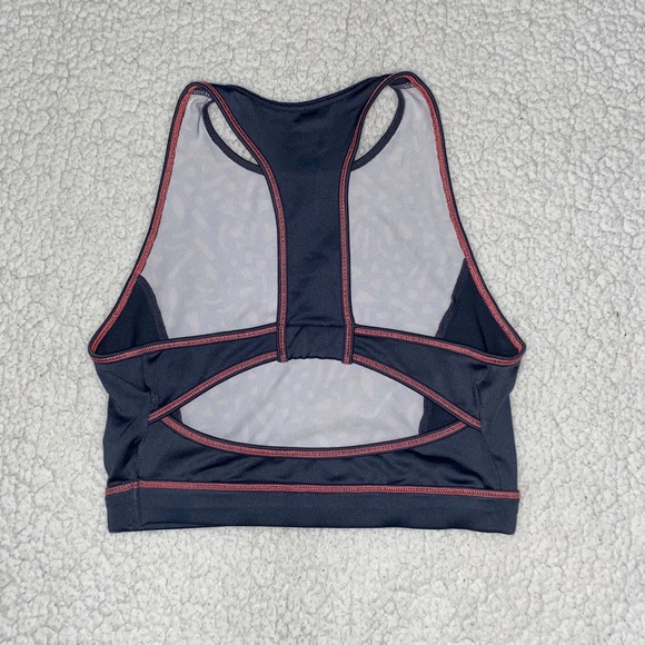 Tank top - Picture 3 of 3